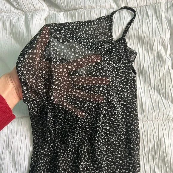 Black Floral Ruffle top - Picture 3 of 4